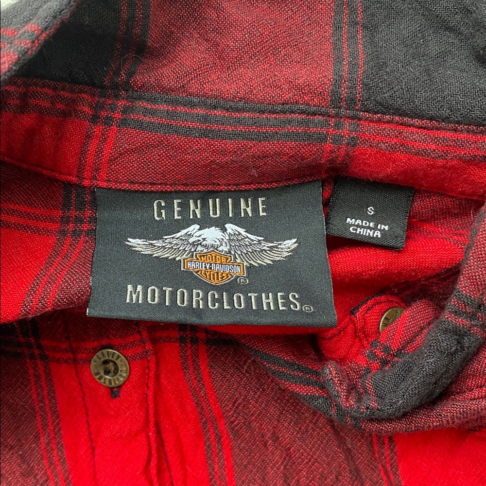 Harley-Davidson Early 2000s Black and Red flannel Button Down - Picture 5 of 5